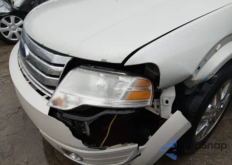 2008 Ford Taurus X Limited из США, поврежденный, VIN 1FMDK03W88GA12102